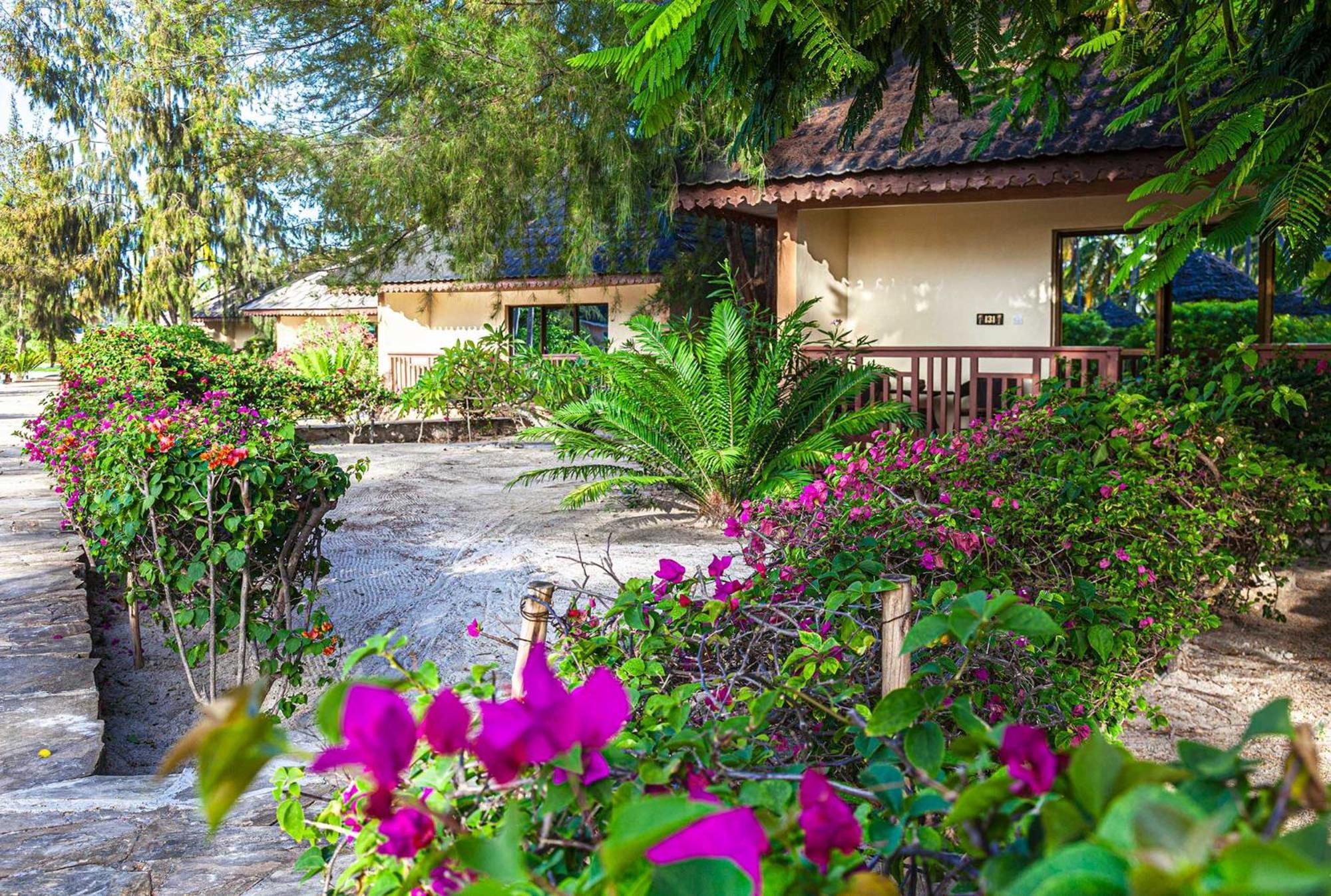 Vrclub Paje Palms Beach Resort Exteriér fotografie